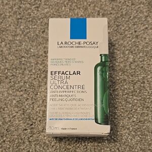 La Roche-Posay Effaclar Serum Ultra Concentre 30ml Made In France